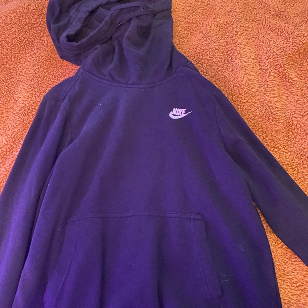 Black Nike hoodie